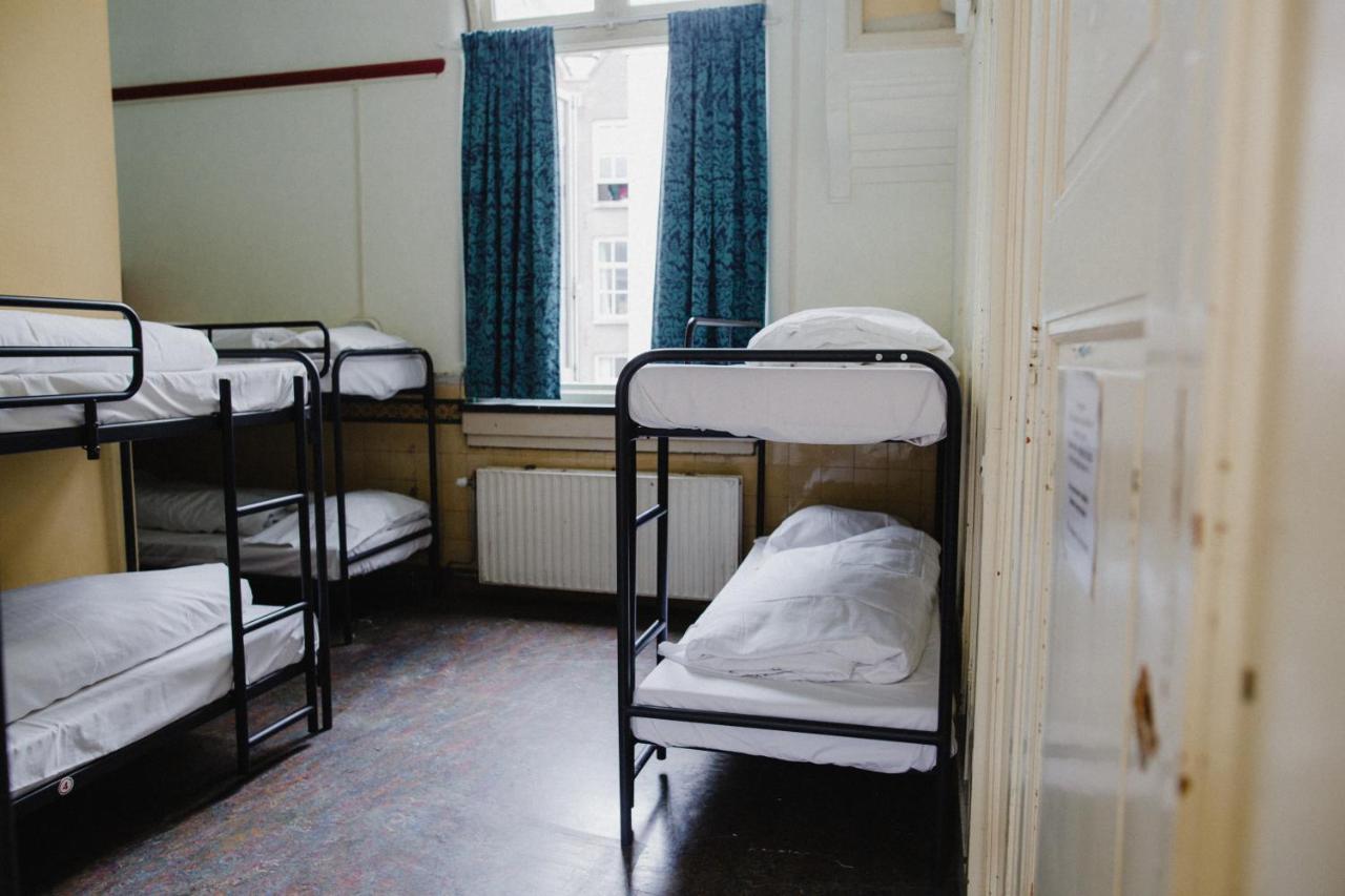 Shelter City Christian Hostel Amsterdam Exterior photo